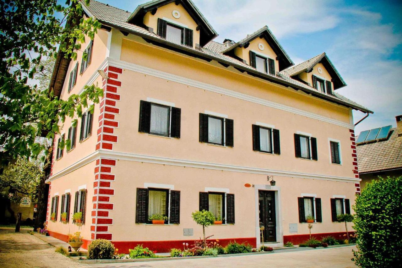 Вилла Tourist Farm Tominc Брезье Экстерьер фото